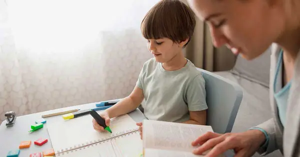 Por que escolher a Luna Educação para os seus Cursos em ABA: nossos diferenciais